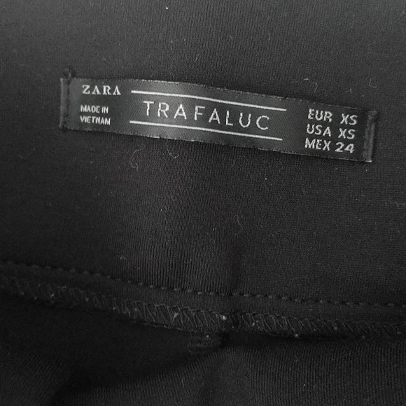 Beautiful black leggings by Zara🍀🌸 - Picture 5 of 9